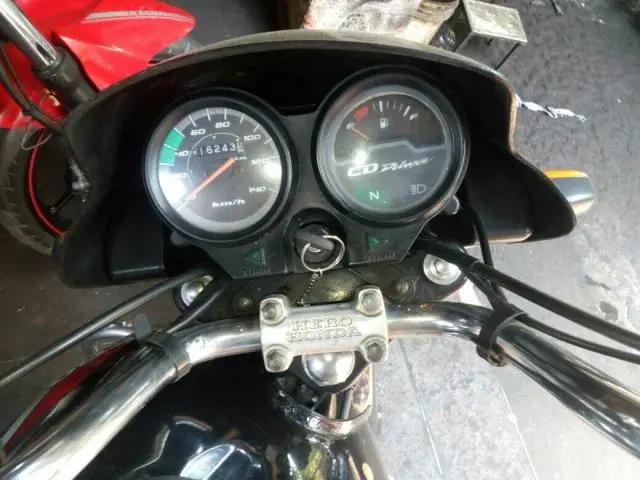 Hero CD Deluxe 100cc 2010