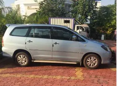 Toyota Innova 2.5 V 7 STR 2009