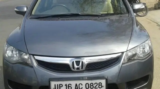 Honda Civic 1.8V MT 2010