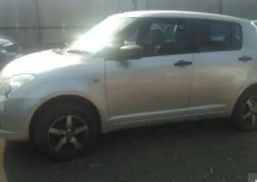 Maruti Suzuki Swift VXi 1.3 2006