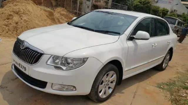 SKODA SUPERB Elegance 2.0 TDI CR 2012