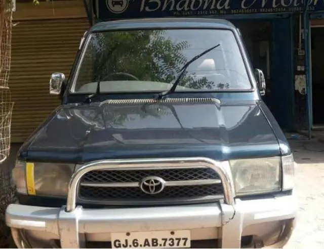 Toyota Qualis FS B1 2001