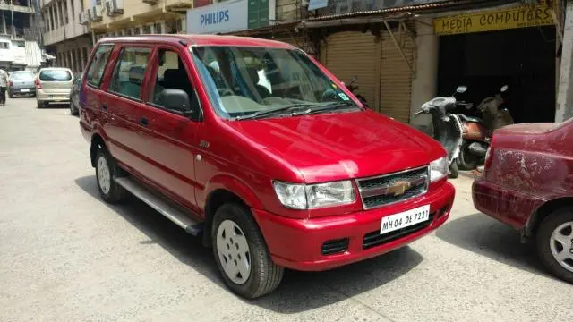 Chevrolet Tavera NEO LS B3 7 STR BS III 2011