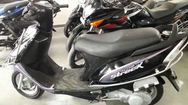 TVS ScootyStreak 100 cc 2012