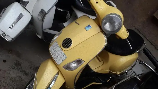 Piaggio Vespa 125cc 2012