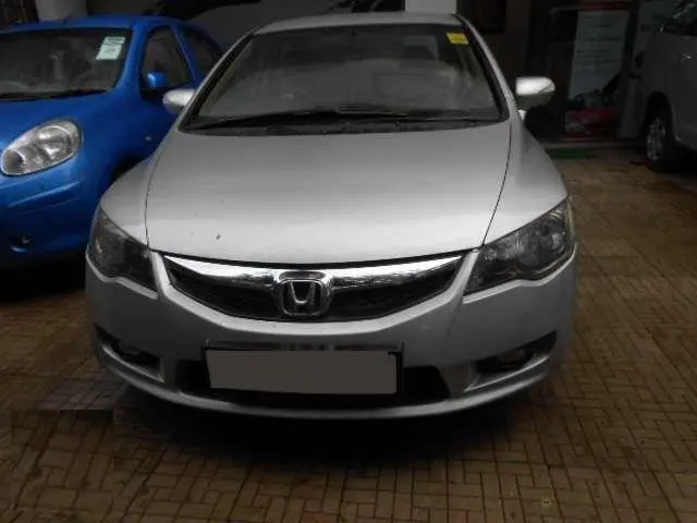 Honda Civic 1.8V MT 2010