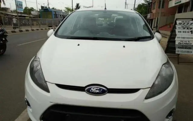 Ford Fiesta Titanium 2012