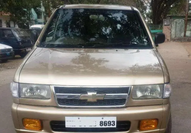 Chevrolet Tavera NEO LS B3 10 STR BS III 2010