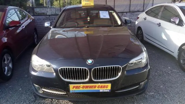 BMW 5 Series 520 D 2.0 2011
