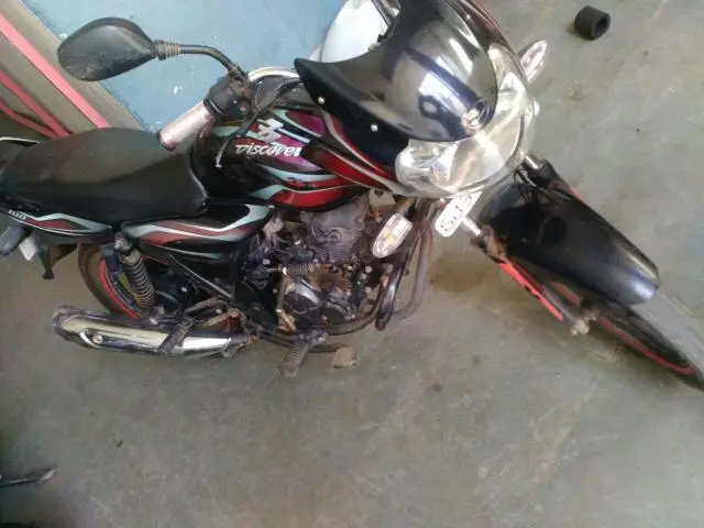 Bajaj Discover 100cc 2010