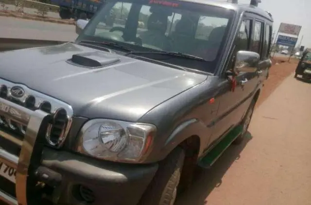 Mahindra Scorpio Ex 2015