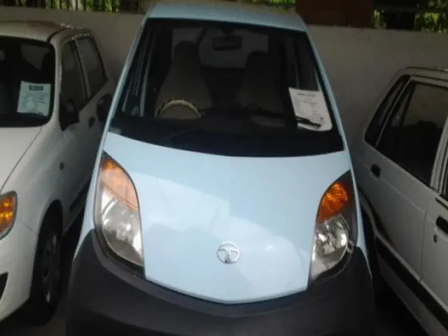 Tata Nano STD 2010