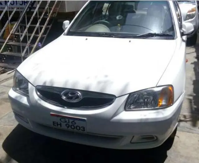 Hyundai Accent CNG 2011
