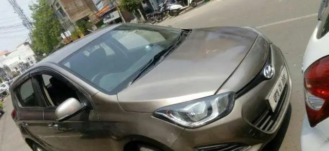 Hyundai i20 Asta (O) 1.6 2012