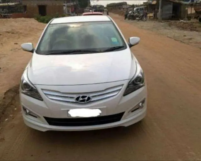 Hyundai Verna 1.6 SX CRDI AT 2015