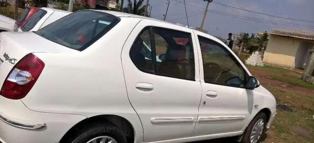 Tata Indigo eCS LX 2010