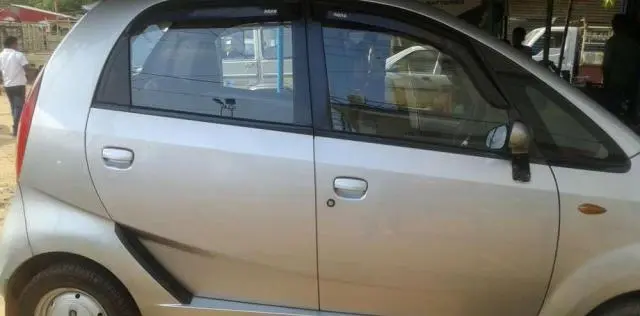 Tata Nano LX 2012