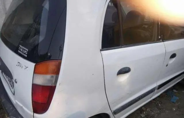 Hyundai Santro DX 2000