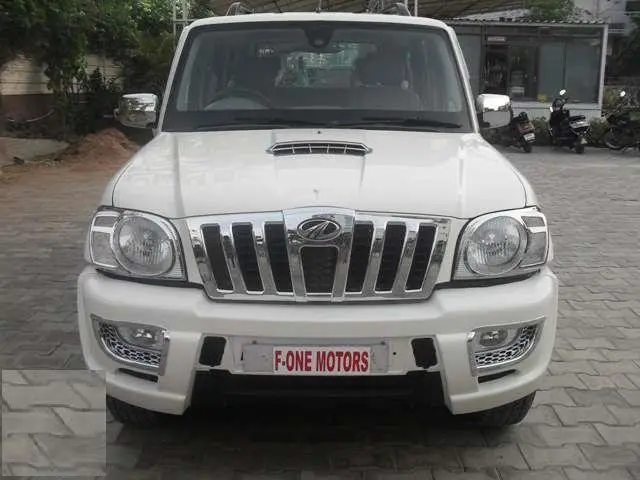 Mahindra Scorpio VLX 2013