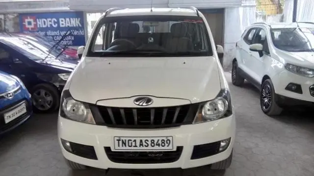 Mahindra Quanto C6 2012