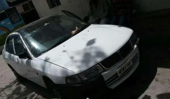 Mitsubishi Lancer GLXD 2.0 2001