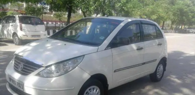 Tata Indica Vista LX TDI 2012