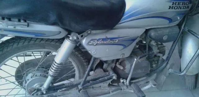 Hero Splendor Plus  100 cc 2011