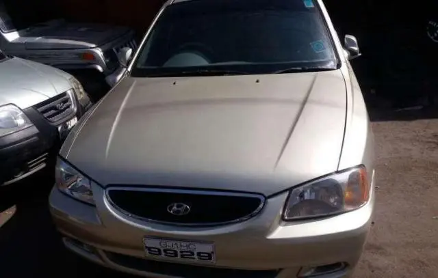Hyundai Accent GLS 2002