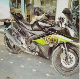 Yamaha YZF-R15 150cc 2013