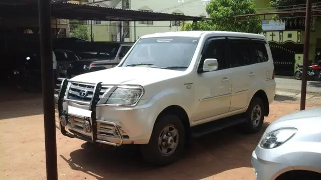 Tata Sumo Grande EX 2010