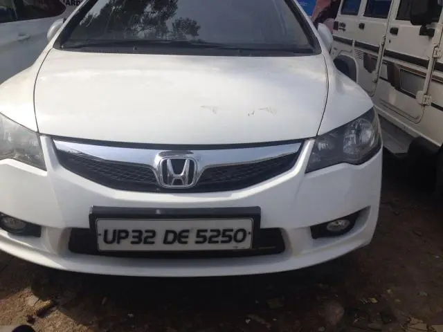 Honda Civic 1.8 MT 2010