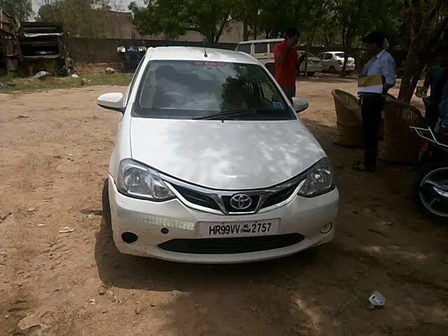 Toyota Etios GD 2015