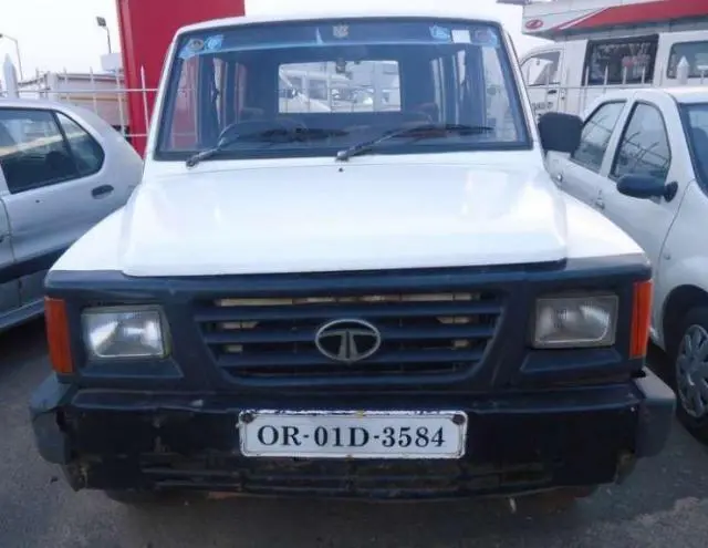 Tata Sumo SPACIO 2002