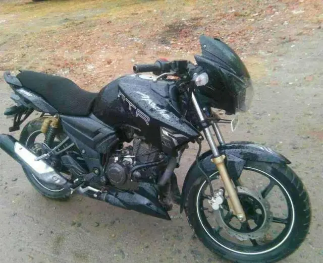 TVS Apache RTR 180cc 2015