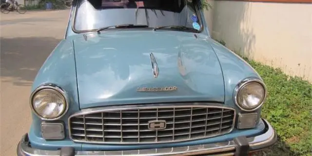 HM Ambassador AMBASSADOR 1.8 PETROL 1981