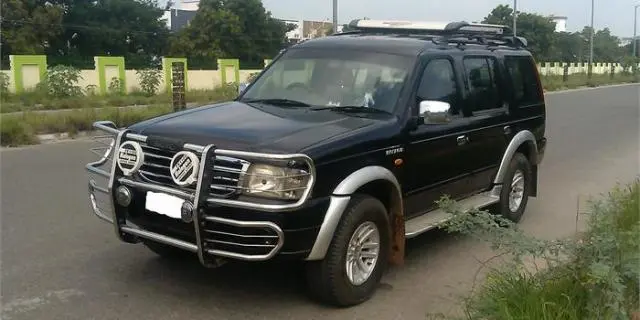Ford Endeavour 2.5L 4x2 2005