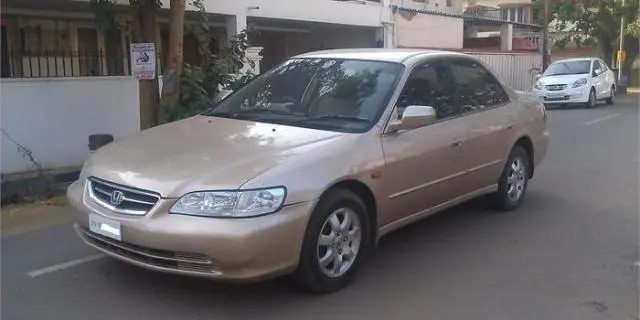 Honda Accord 2.3 VTI L MT 2002