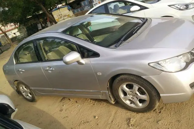 Honda Civic 1.8 V AT 2009