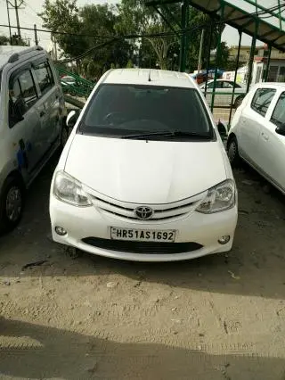 Toyota Etios Liva GD 2012