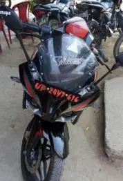 Bajaj Pulsar 200cc 2016