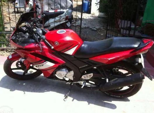 Yamaha YZF-R15 150cc 2011