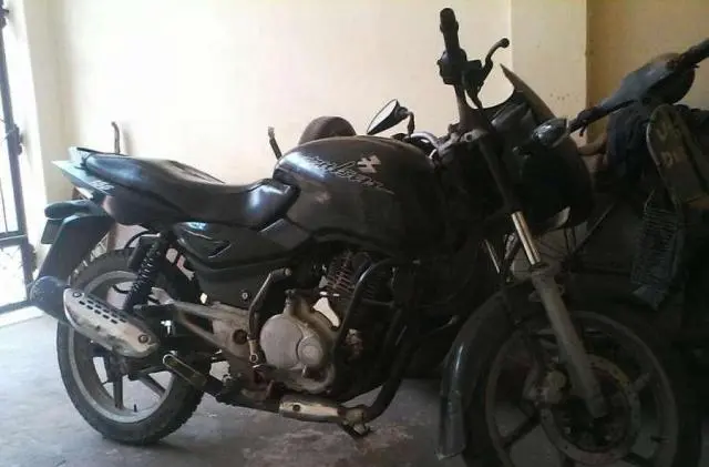 Bajaj Pulsar 150cc  2015
