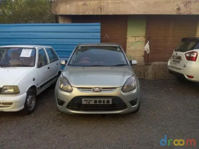 Ford Figo DURATORQ TITANIUM 1.4 2010