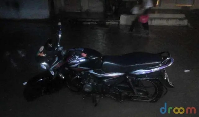 Bajaj Discover 100cc 2011