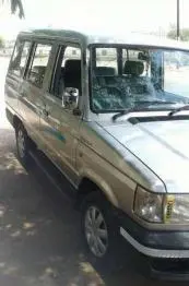 Toyota Qualis FS B4 2004