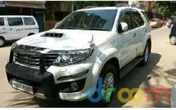 Toyota Fortuner 3.0 4X4 MT 2014
