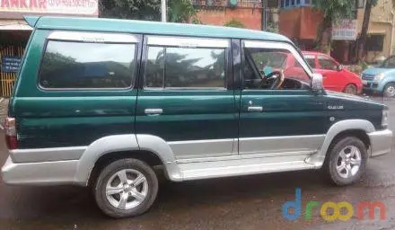 Toyota Qualis FS B1 2004