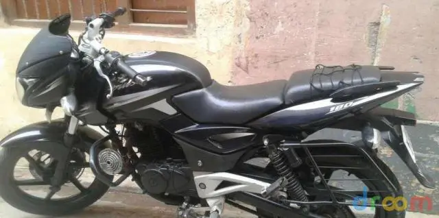 Bajaj  Pulsar 180cc 2010