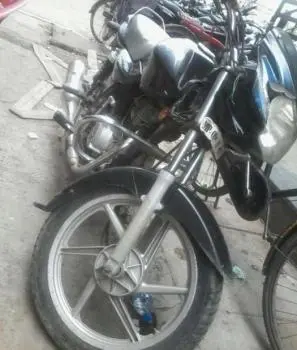 Bajaj Discover 100cc 2010