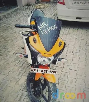 Honda CBR 150R 150cc 2014